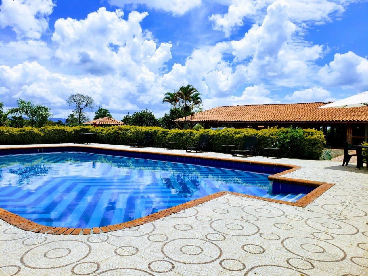 Hotel Campestre Cafe Tropical Quimbaya Esterno foto