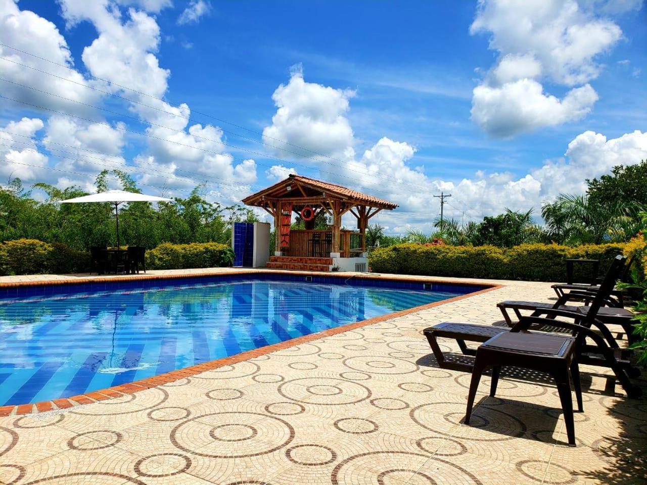 Hotel Campestre Cafe Tropical Quimbaya Esterno foto
